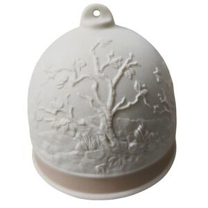 Lladro 1991 Fall Bell Collectors Society Matte‎ Porcelain Ornament White Tan